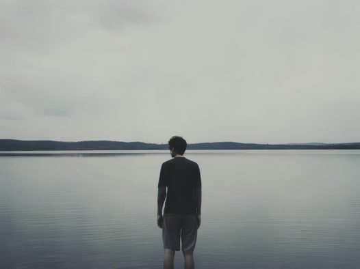人生路上:你选择先苦后甜,还是享受当下